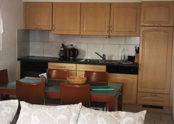 公寓 Grand Panorama 10 *