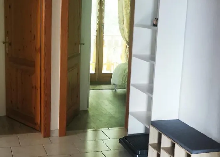 公寓 Grand Panorama 10 *